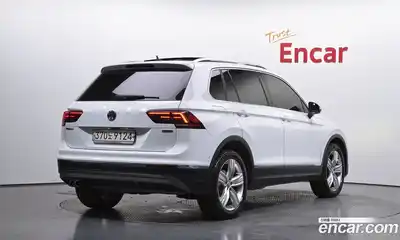 Volkswagen Tiguan 2020 2.0 автомат (гидро), миниатюра 2