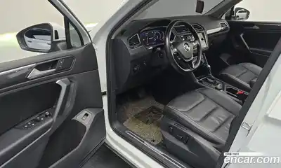 Volkswagen Tiguan 2020 2.0 автомат (гидро), миниатюра 10