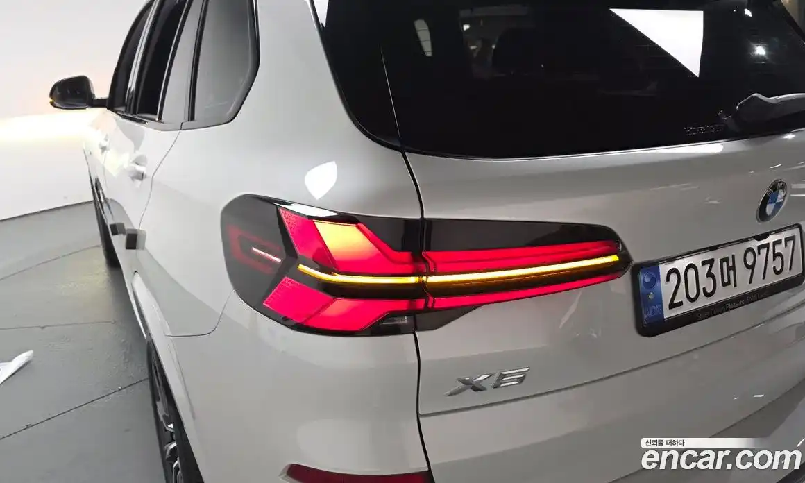 BMW X5 2024 3.0 автомат (гидро), фото 8