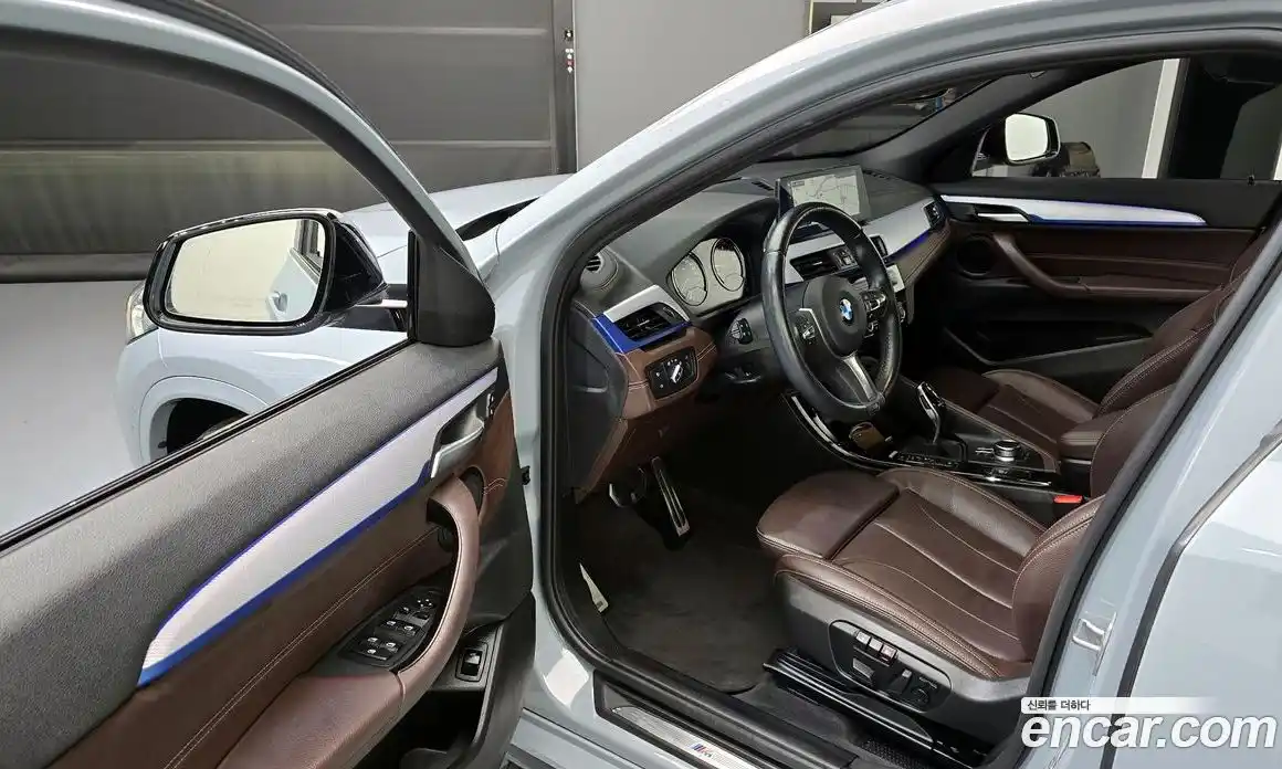 BMW X2 2023 2.0 автомат (гидро), фото 13