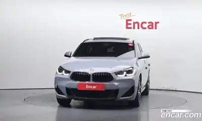 BMW X2 2023 2.0 автомат (гидро), миниатюра 3
