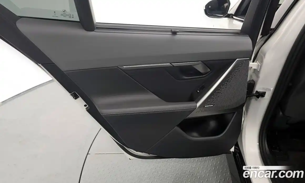 BMW 5 серия 2024 2.0 автомат (гидро), фото 15