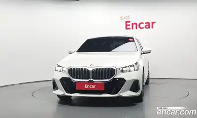 BMW 5 серия 2024 2.0 автомат (гидро), миниатюра 3