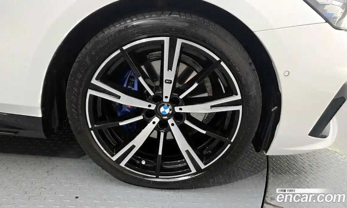 BMW 5 серия 2024 2.0 автомат (гидро), фото 7