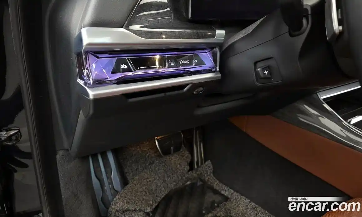 BMW i7 2023 0.3 автомат (гидро), фото 27