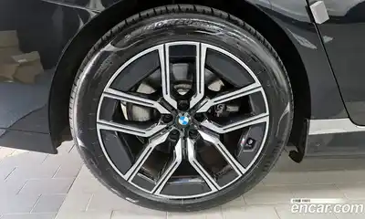 BMW i7 2023 0.3 автомат (гидро), миниатюра 5
