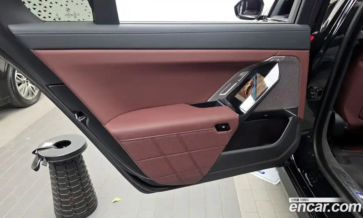 BMW 7 серия 2024 3.0 автомат (гидро), фото 15