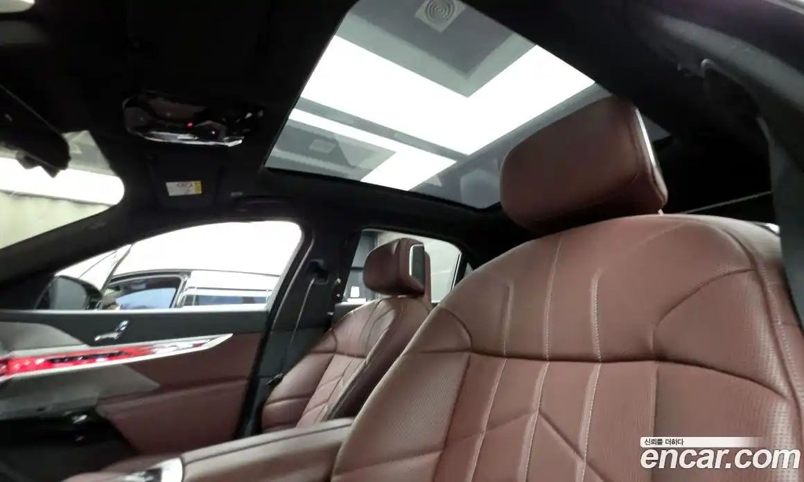 BMW 7 серия 2024 3.0 автомат (гидро), фото 24