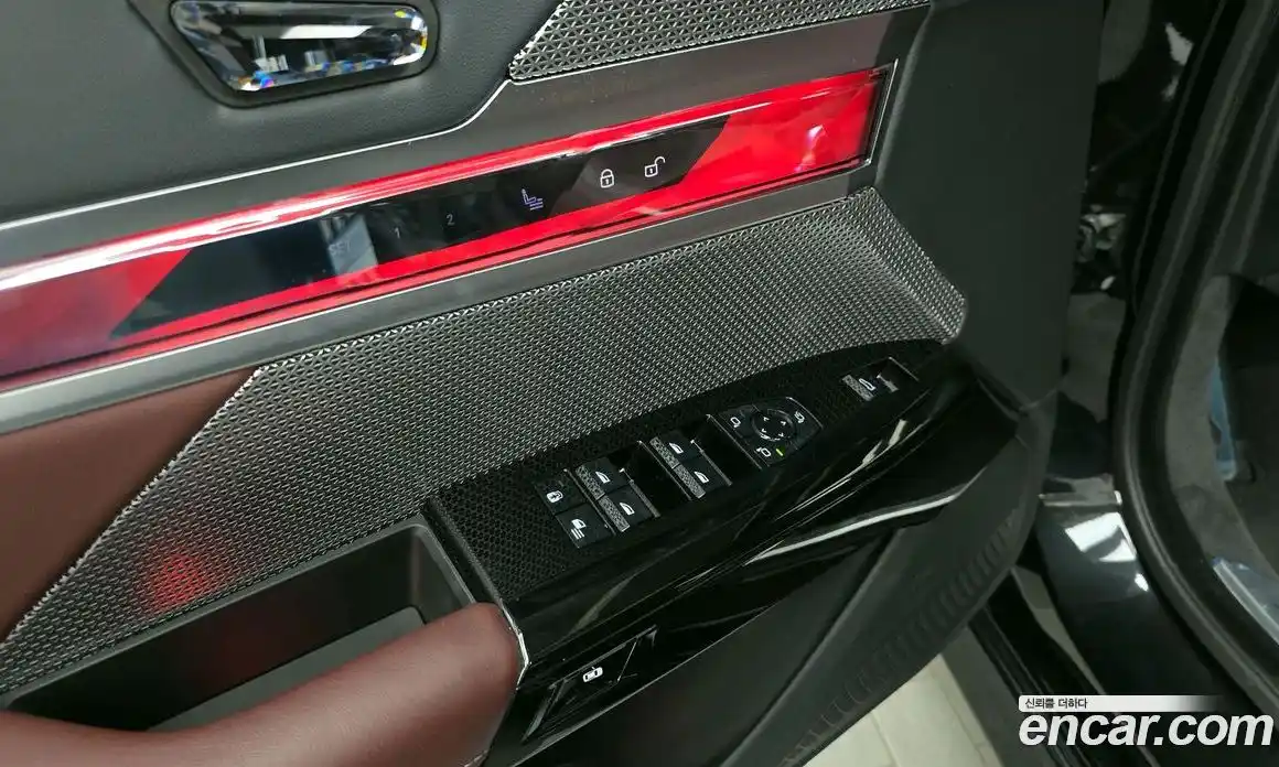 BMW 7 серия 2024 3.0 автомат (гидро), фото 27