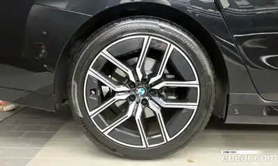 BMW 7 серия 2024 3.0 автомат (гидро), миниатюра 5