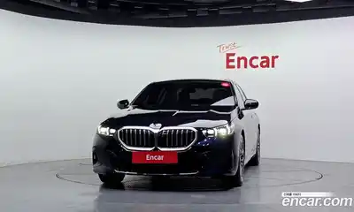 BMW 5 серия 2025 2.0 автомат (гидро), миниатюра 3