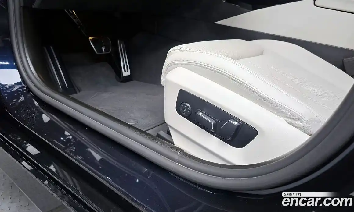 BMW 5 серия 2025 2.0 автомат (гидро), фото 32