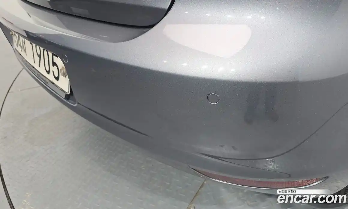 Volkswagen Golf 2010 2.0 автомат (гидро), фото 16