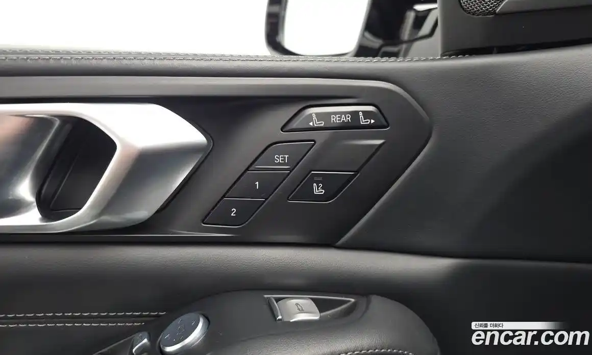 BMW X7 2022 3.0 автомат (гидро), фото 28