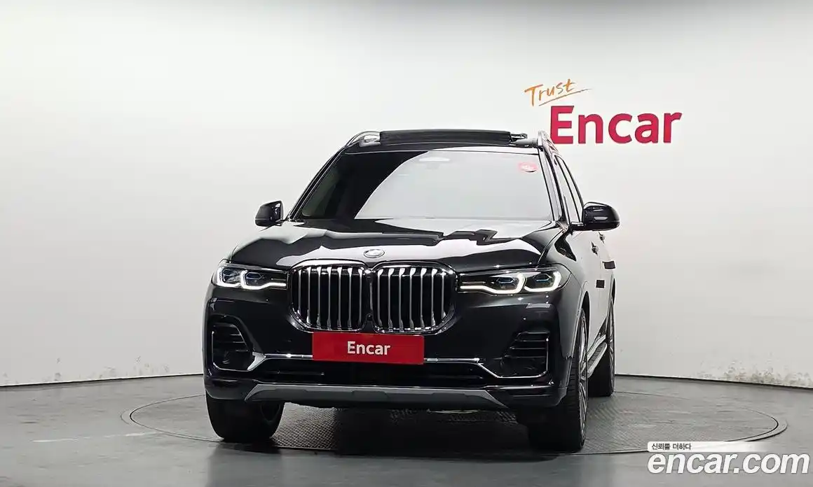 BMW X7 2022 3.0 автомат (гидро), фото 3
