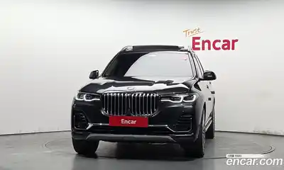 BMW X7 2022 3.0 автомат (гидро), миниатюра 3