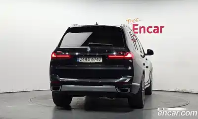 BMW X7 2022 3.0 автомат (гидро), миниатюра 4