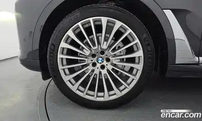 BMW X7 2022 3.0 автомат (гидро), миниатюра 5