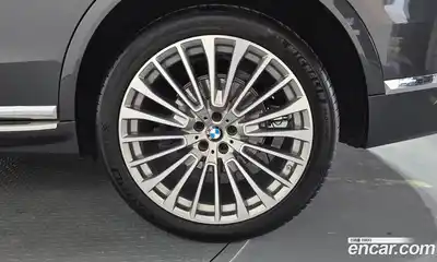 BMW X7 2022 3.0 автомат (гидро), миниатюра 7
