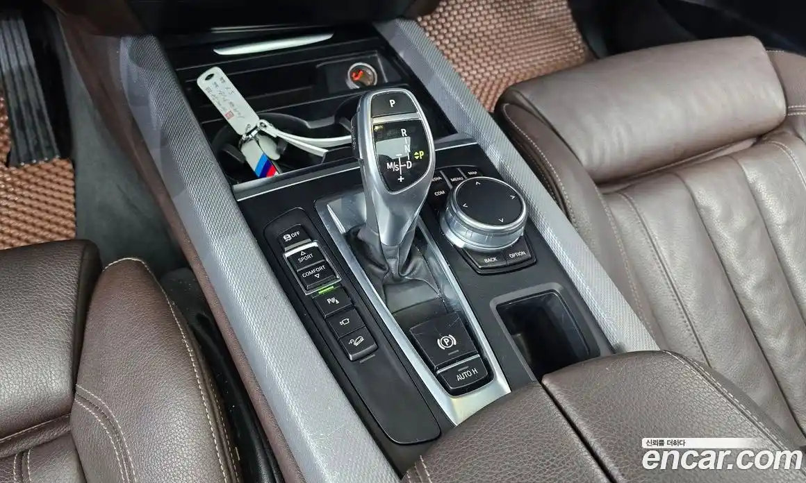 BMW X5 2018 3.0 автомат (гидро), фото 12