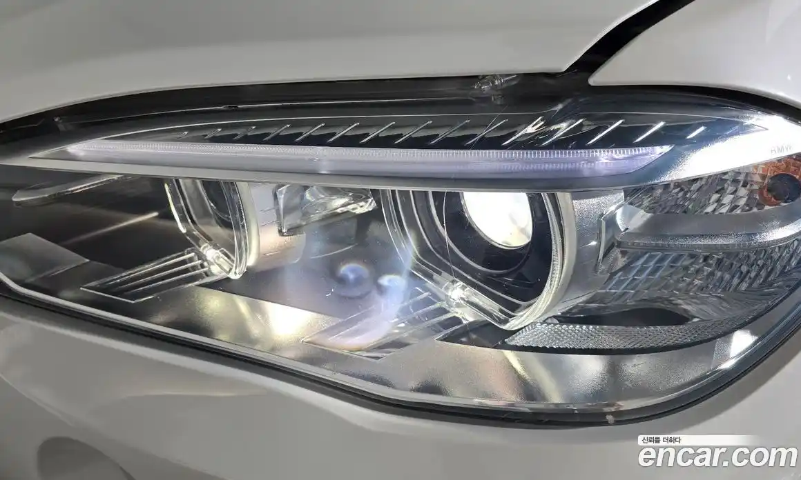 BMW X5 2018 3.0 автомат (гидро), фото 8