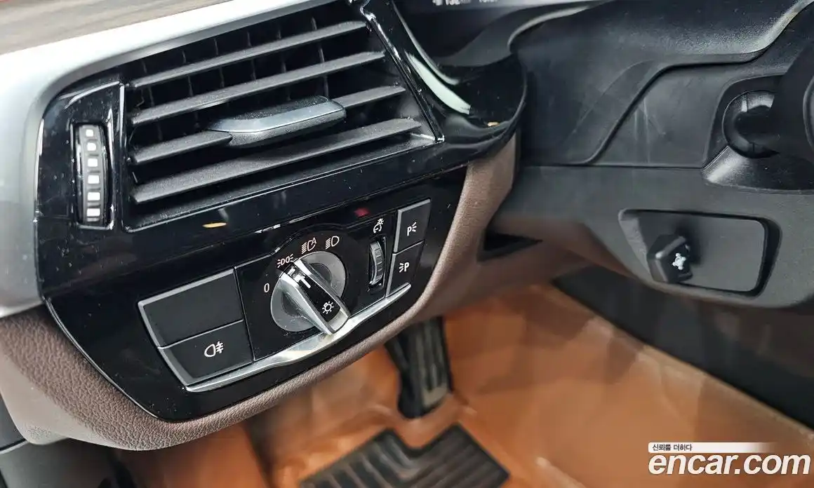 BMW 6 серия 2019 2.0 автомат (гидро), фото 27