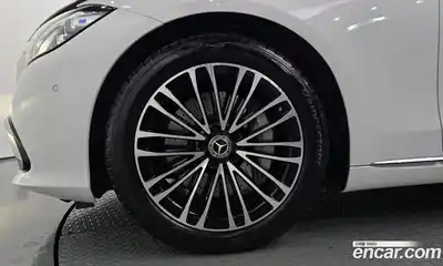 Mercedes-Benz S-Class 2025 3.0 автомат (гидро), миниатюра 5