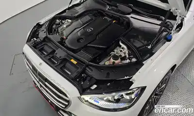 Mercedes-Benz S-Class 2025 3.0 автомат (гидро), миниатюра 6