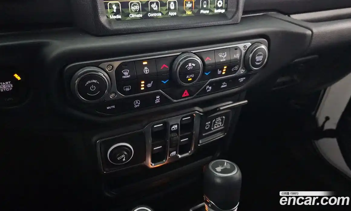 Jeep Wrangler 2022 2.0 автомат (гидро), фото 18
