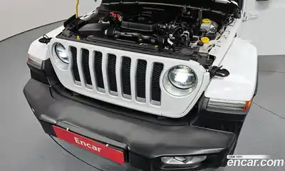 Jeep Wrangler 2022 2.0 автомат (гидро), миниатюра 6