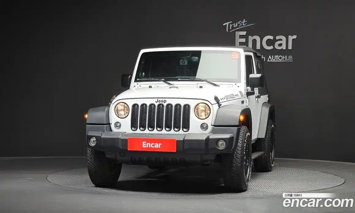 Jeep Wrangler 2017 3.6 автомат (гидро), фото 3
