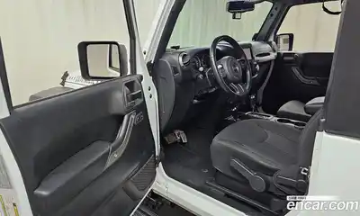 Jeep Wrangler 2017 3.6 автомат (гидро), миниатюра 10