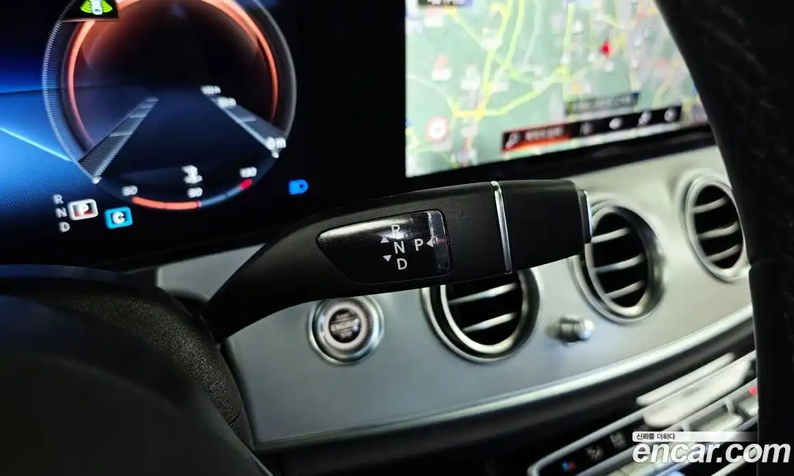 Mercedes-Benz E-Class 2021 2.0 автомат (гидро), фото 12