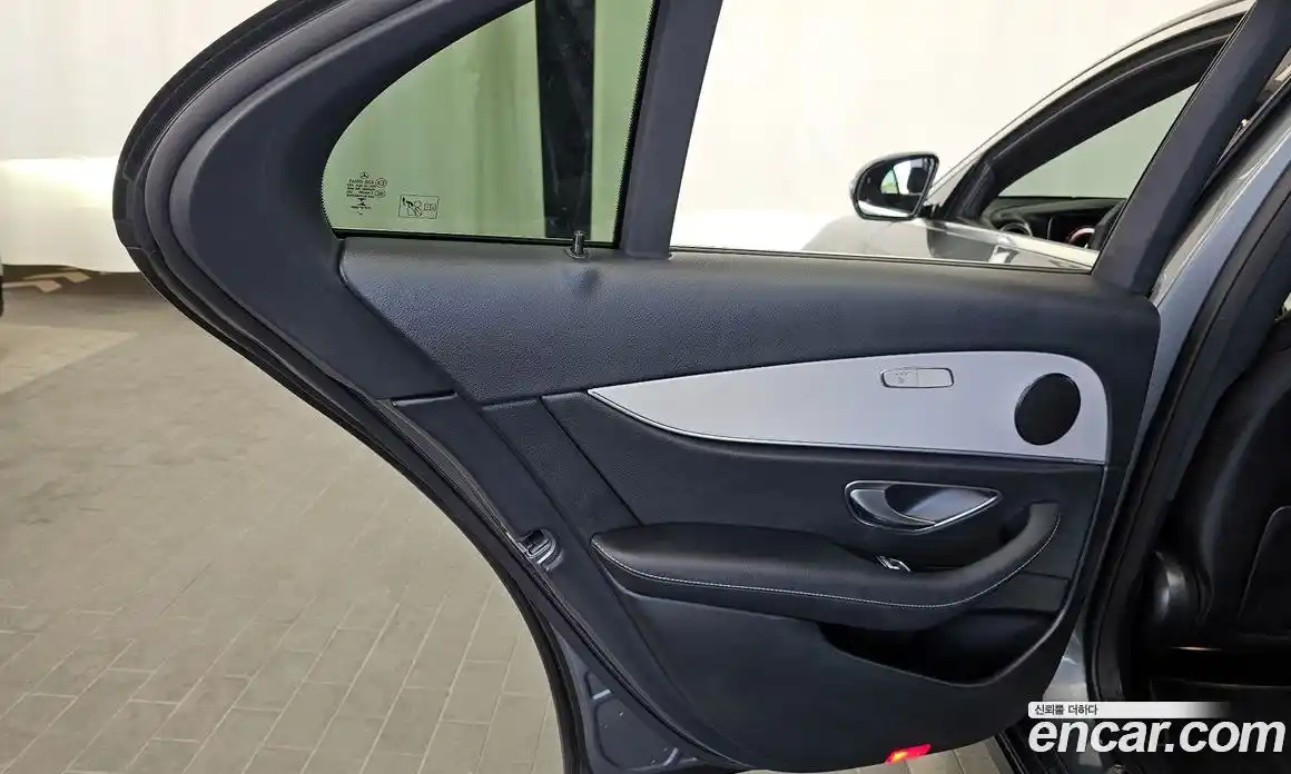 Mercedes-Benz E-Class 2021 2.0 автомат (гидро), фото 15