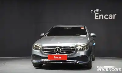 Mercedes-Benz E-Class 2021 2.0 автомат (гидро), миниатюра 3