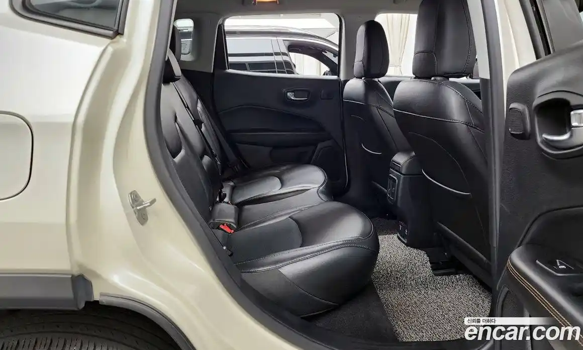 Jeep Compass 2019 2.4 автомат (гидро), фото 18