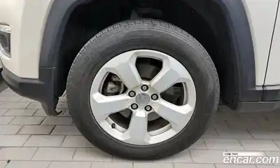 Jeep Compass 2019 2.4 автомат (гидро), миниатюра 5