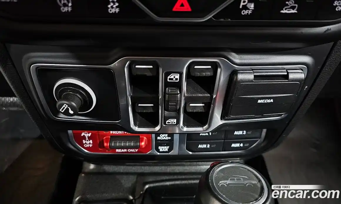 Jeep Gladiator 2021 3.6 автомат (гидро), фото 19