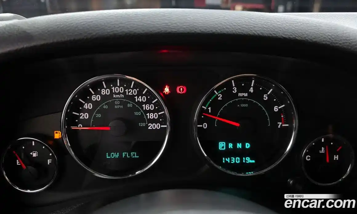 Jeep Wrangler 2015 3.6 автомат (гидро), фото 8
