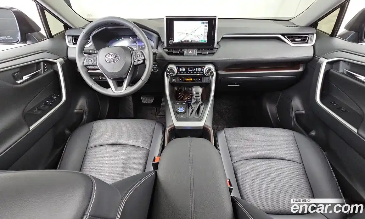 Toyota RAV4 2024 2.5 гидро, фото 10