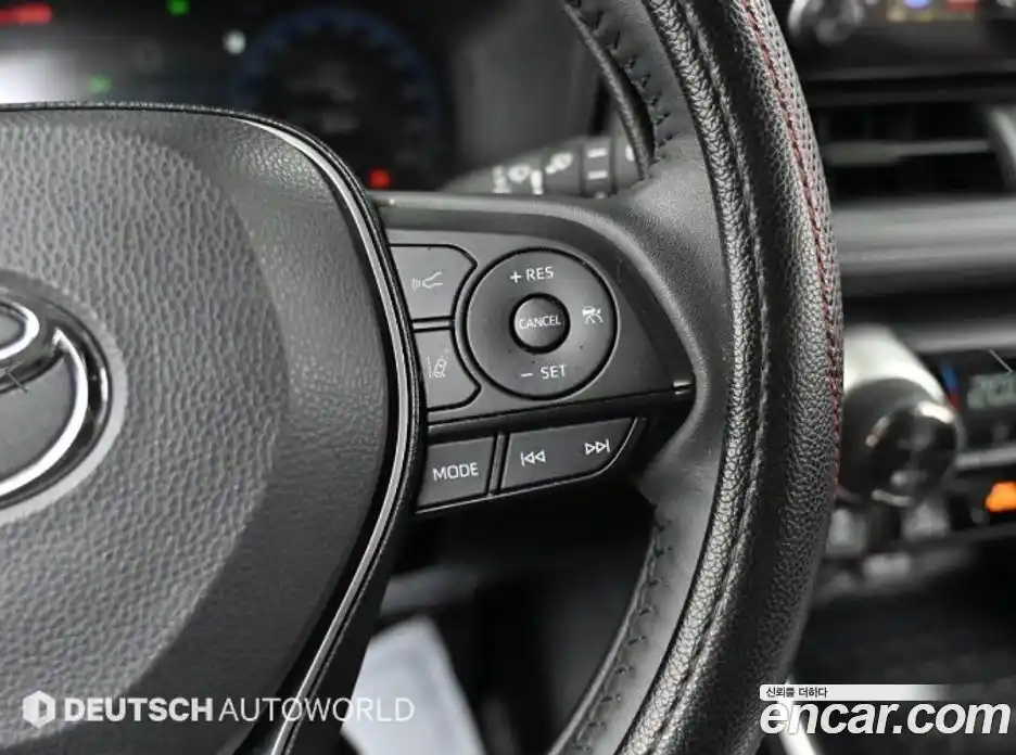 Toyota RAV4 2024 2.5 гидро, фото 16