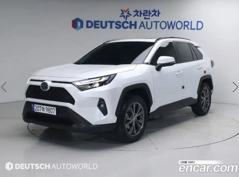Toyota RAV4 2024 2.5 гидро, фото 3