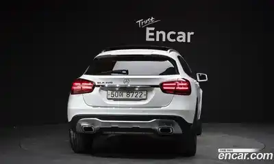 Mercedes-Benz GLA-Class 2018 2.0 гидро, миниатюра 3 Mercedes-Benz GLA-Class 2018 2.0 гидро, миниатюра 3