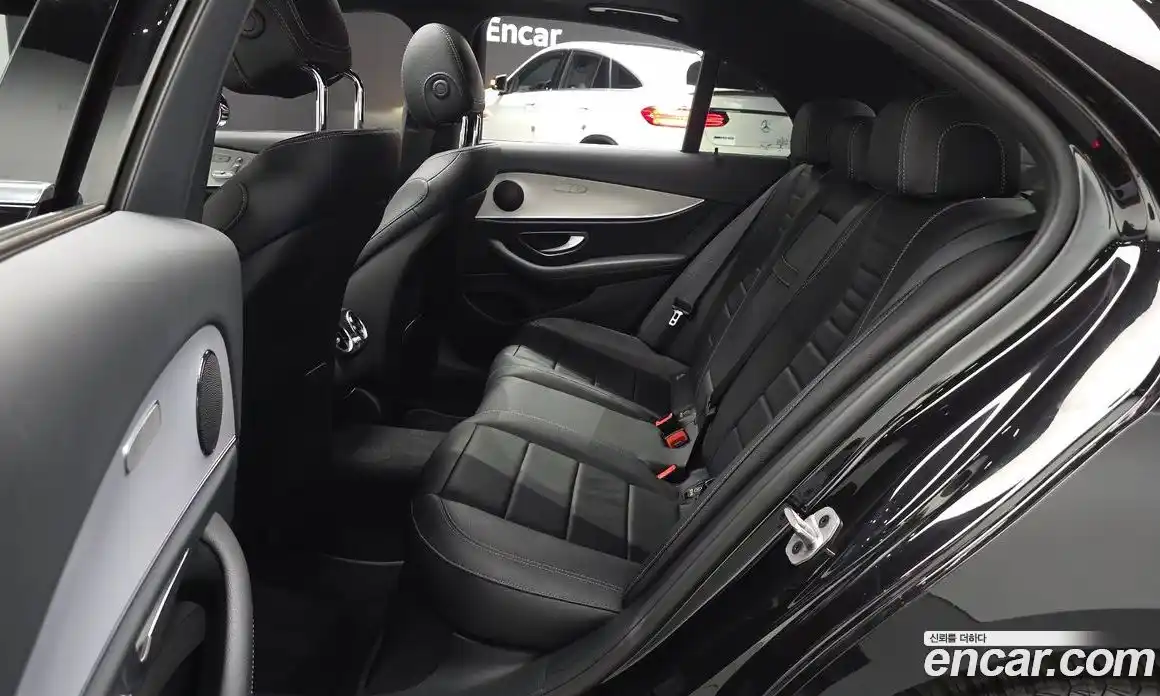 Mercedes-Benz E-Class 2021 2.0 автомат (гидро), фото 12
