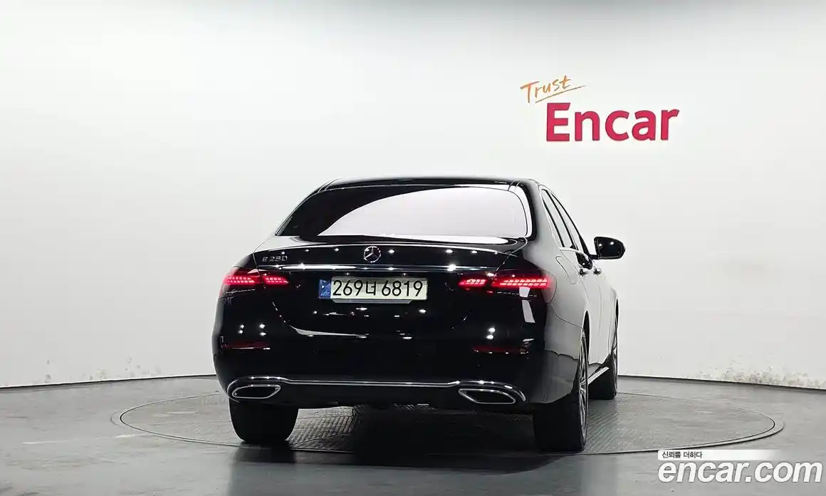 Mercedes-Benz E-Class 2021 2.0 автомат (гидро), фото 4