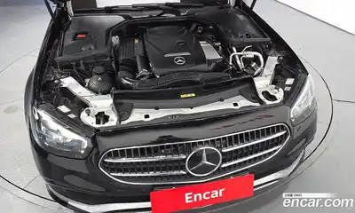 Mercedes-Benz E-Class 2021 2.0 автомат (гидро), миниатюра 6