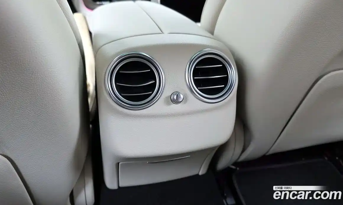 Mercedes-Benz E-Class 2023 2.0 автомат (гидро), фото 32