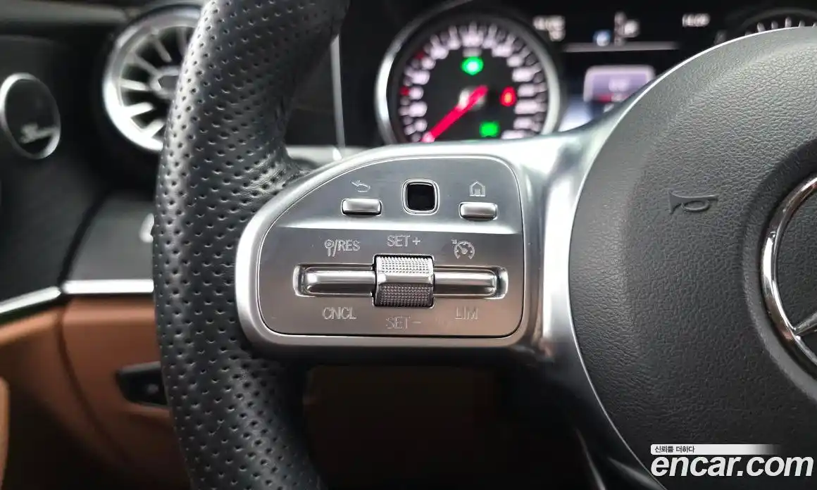 Mercedes-Benz E-Class 2018 1.9 автомат (гидро), фото 24