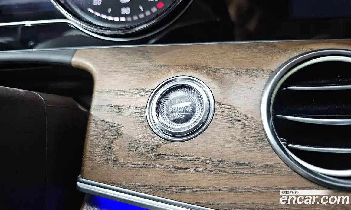 Mercedes-Benz E-Class 2017 1.9 автомат (гидро), фото 28