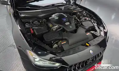 Maserati Ghibli 2018 3.0 гидро, миниатюра 6